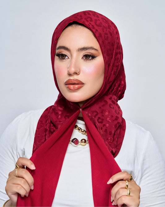 Duo Pin Leopard Hijab - Deep Red
