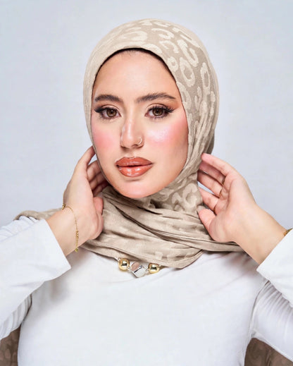 Duo Pin Leopard Hijab - Light Beige